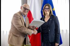 Główny Inspektor Pracy Janusz Krasoń oraz Paulina Latusek - nowo powołana Dyrektor Ośrodka Szkolenia Państwowej Inspekcji Pracy.
