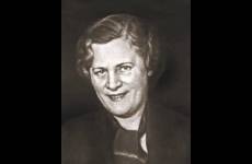 We wrześniu 1939 r. Halina Krahelska (przyp. zastępca głównego inspektora pracy w latach 1927-1931) była komendantem obwodowej obrony przeciwlotniczej w dzielnicy Mokotów. Źródło: Wikipedia.